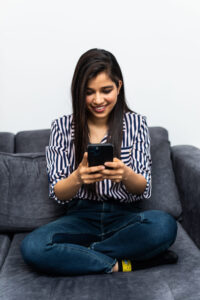 Spiritueel Consulenten via WhatsApp raadplegen in crisistijden